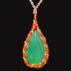 Jadeite Teardrop Cabachon